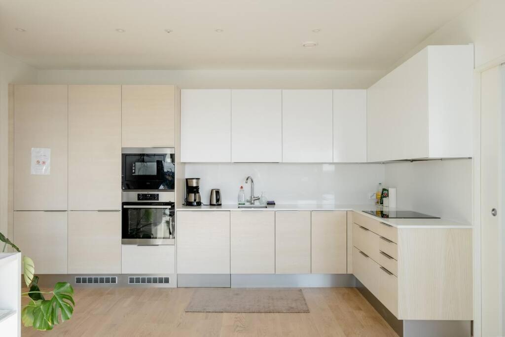 Fabulous Morden Apartment In Helsínquia Exterior foto